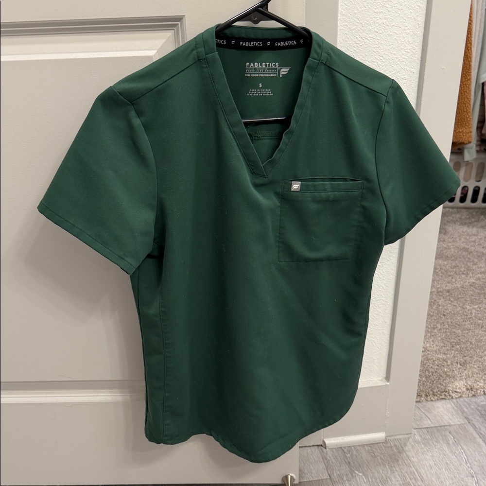 Fabletics scrub top